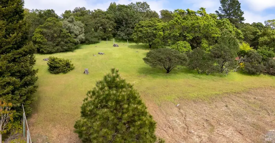 2501 Incline Drive, Santa Rosa, CA 95404 - #2