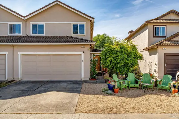 30 Fredrick Drive, Rohnert Park, CA 94928