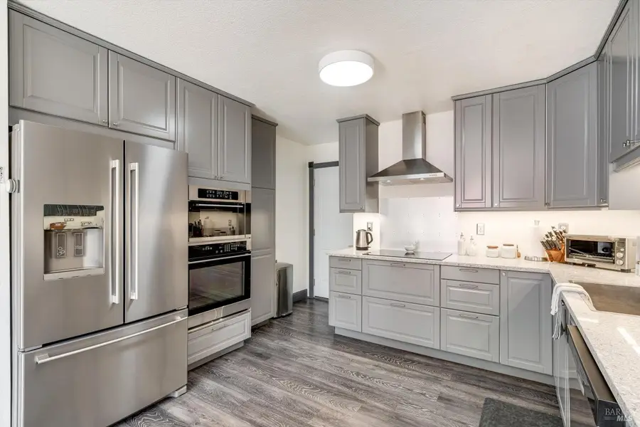 30 Fredrick Drive, Rohnert Park, CA 94928 - #2