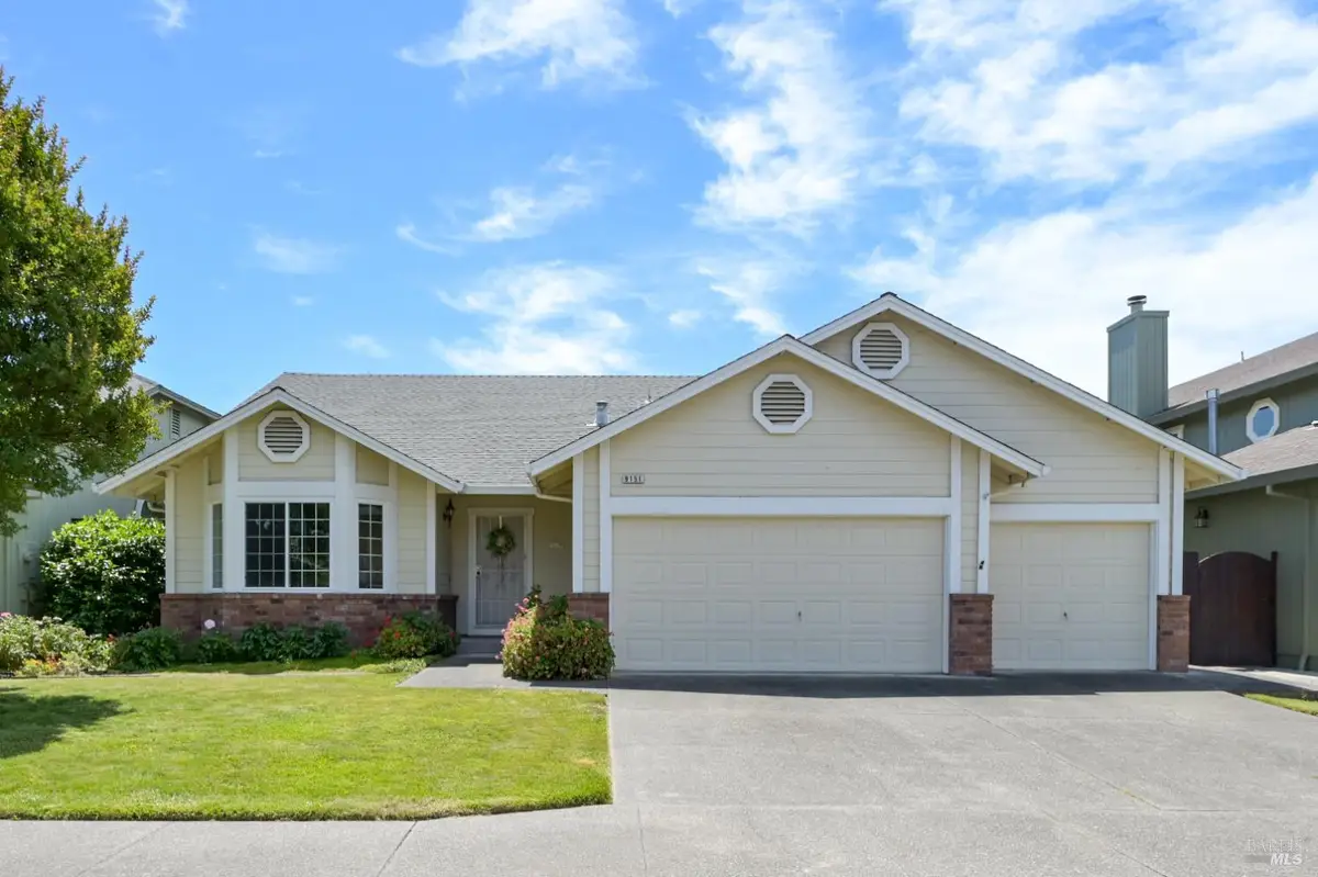 9151 Piccadilly Circle, Windsor, CA 95492 - #1