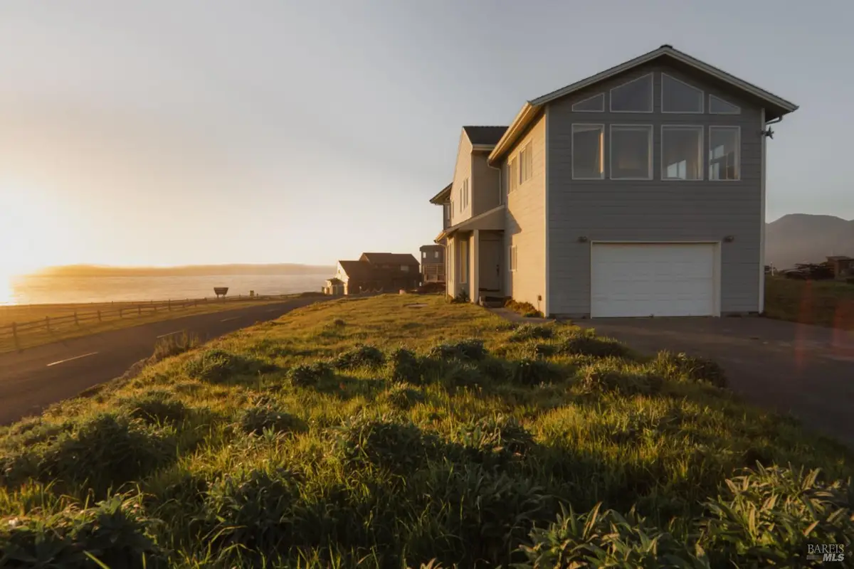 5 Clam Court, Whitethorn, CA 95589 - #1