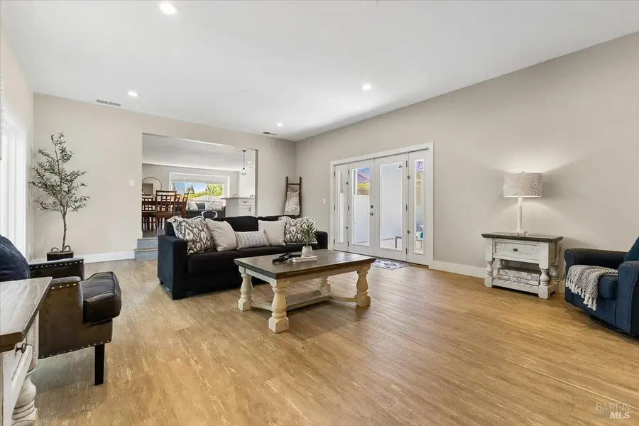 1817 Peoria Court, Santa Rosa, CA 95405 - #3