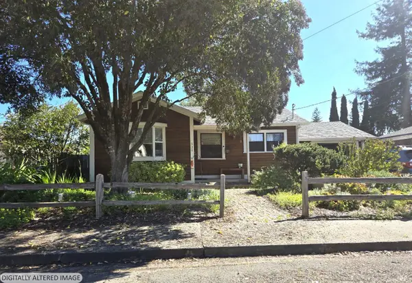 930 Georgia Street, Santa Rosa, CA 95404