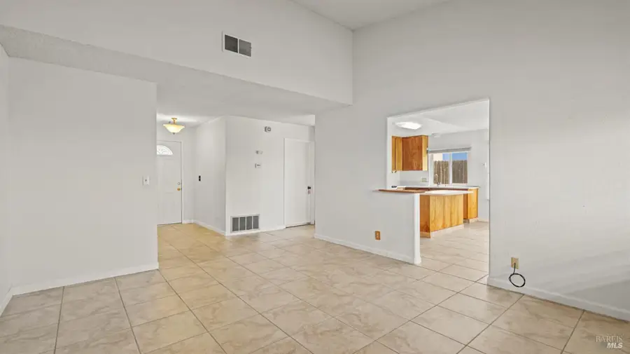 91 Banbury Way, Benicia, CA 94510 - #3