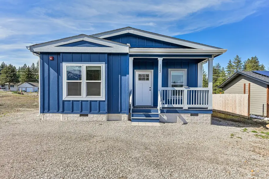 1522 Wakefield Avenue, Weed, CA 94806 - #2