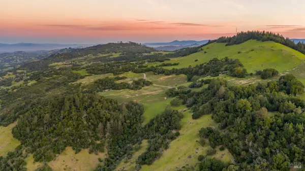 2155 Calistoga Road, Santa Rosa, CA 95404