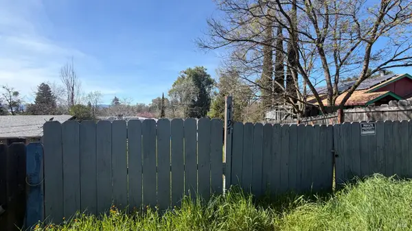 4197 Foothill Drive, Lucerne, CA 95458