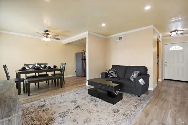 942 5th Street, Vallejo, CA 94590