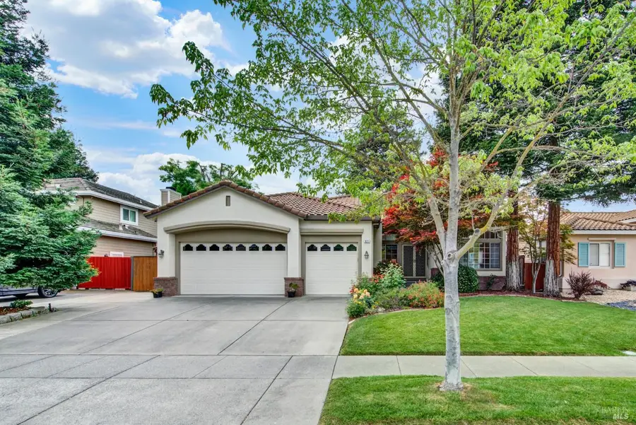 621 Renaissance Avenue, Fairfield, CA 94534 - #3