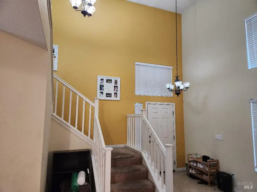 616 Ross Circle, Martinez, CA 94553 - #2