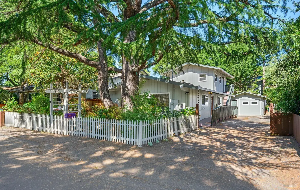 285 Neva Street, Sebastopol, CA 95472 - #1