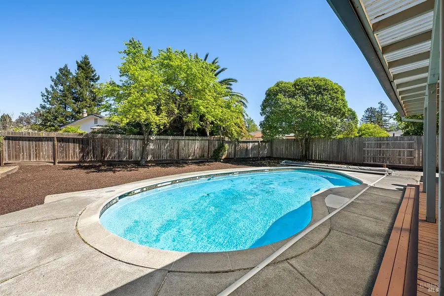 2621 Neotomas Avenue, Santa Rosa, CA 95405 - #3