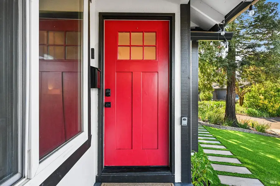 855 Garden Court, Petaluma, CA 94954 - #2