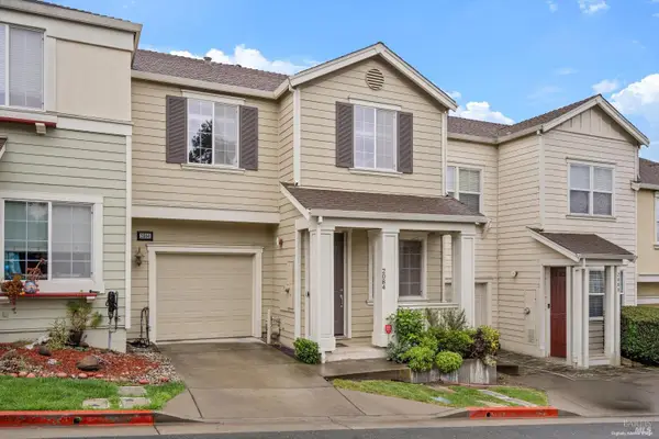 2084 Cooper Drive, Santa Rosa, CA 95404