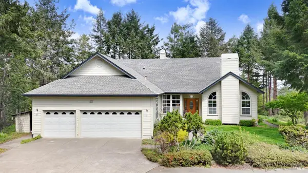 8950 Hwy 116, Forestville, CA 95436