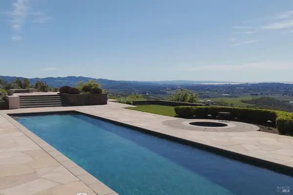 177 Ridge Drive, Napa, CA 94558