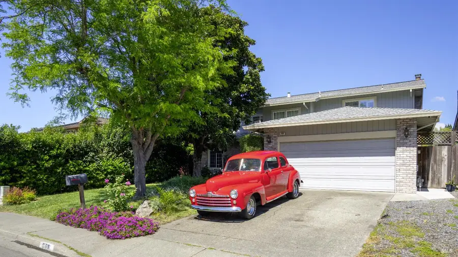 868 Holly Avenue, Rohnert Park, CA 94928 - #3