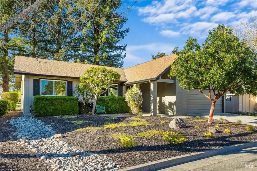 411 Twin Lakes Circle, Santa Rosa, CA 95409 - #2