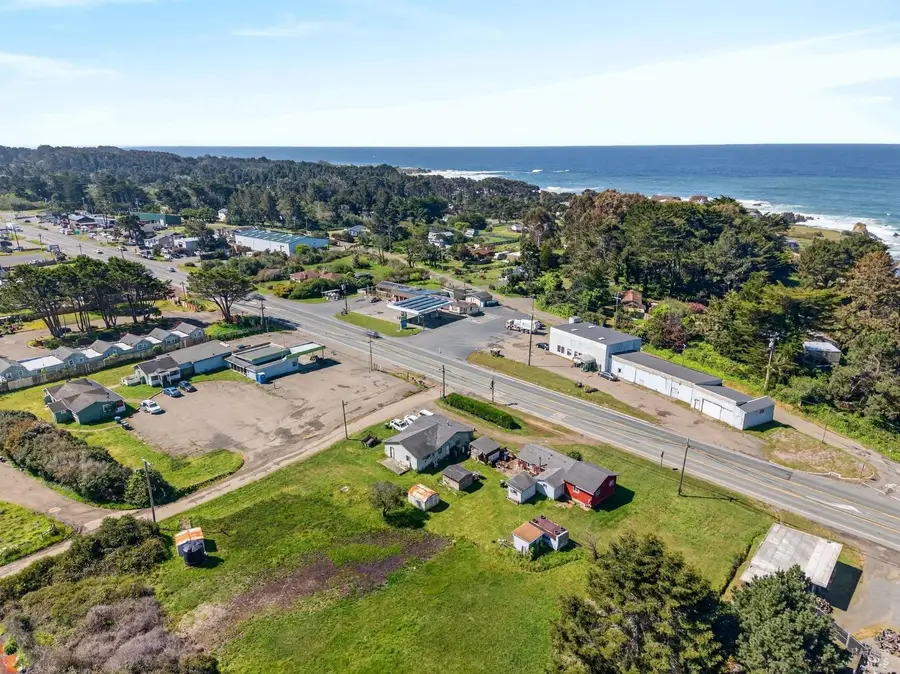 18801 N Highway 1, Fort Bragg, CA 95437 - #3