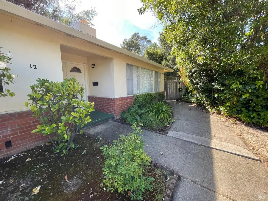 12 Lawrence Drive, Novato, CA 94945 - #2