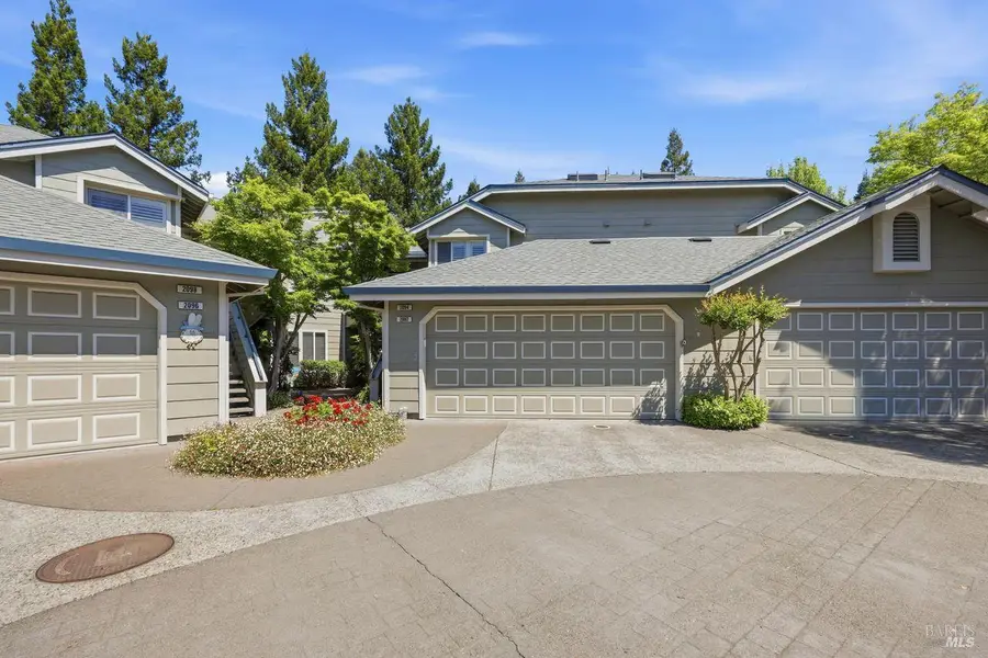 2092 Stonefield Lane, Santa Rosa, CA 95403 - #2