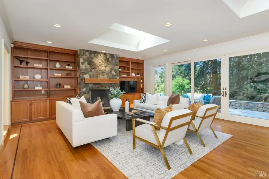 1065 Meadowsweet Drive, Corte Madera, CA 94925 - #2