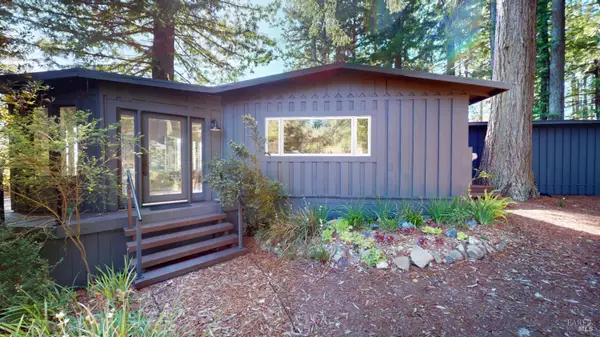 34924 Tock Lane, Gualala, CA 95445