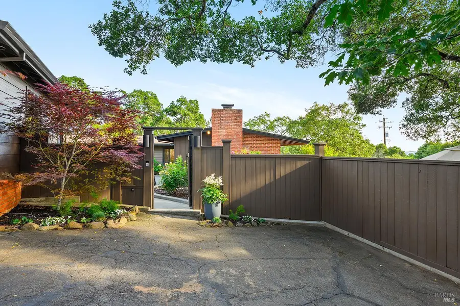 3210 Piedra Lane, Santa Rosa, CA 95409 - #3