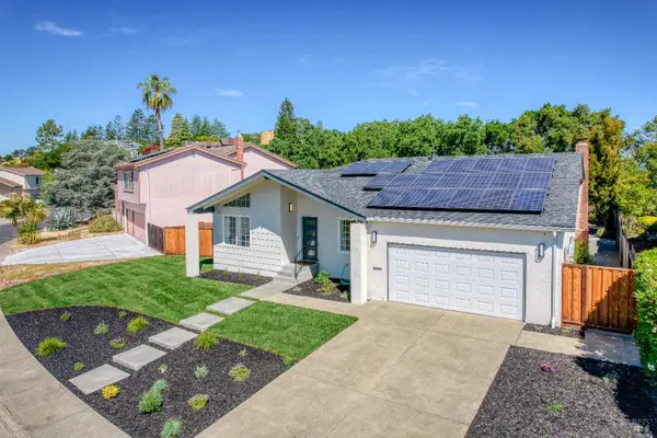 13 Woodland Court, Novato, CA 94947