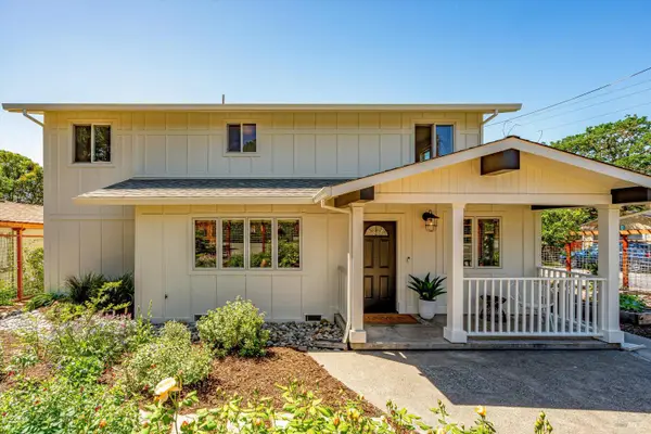 18428 4th Avenue, Sonoma, CA 95476