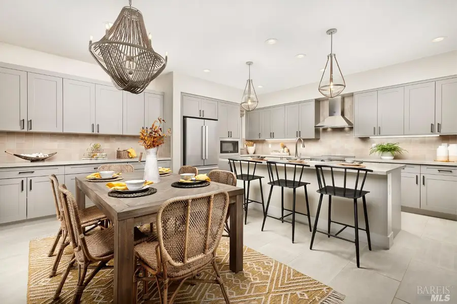 2904 Bertman Street, Santa Rosa, CA 95407 - #2