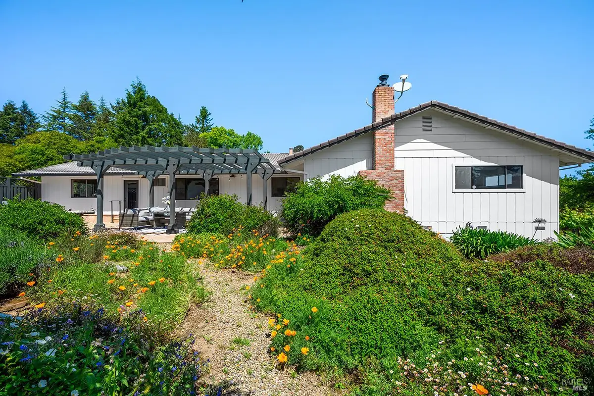 9275 Ferguson Court, Sebastopol, CA 95472 - #1
