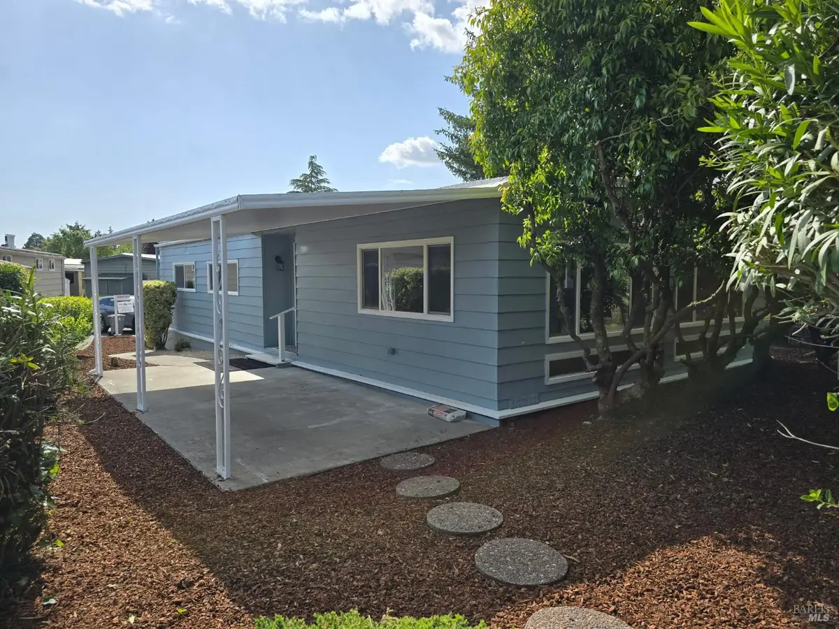 21 Sequoia Circle, Santa Rosa, CA 95401 - #1
