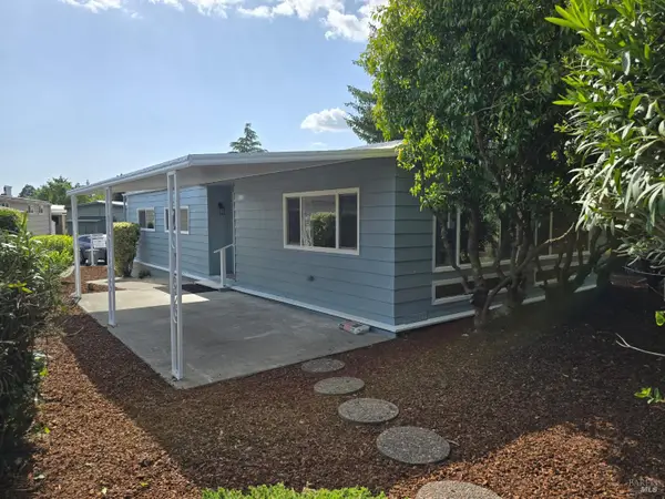 21 Sequoia Circle, Santa Rosa, CA 95401