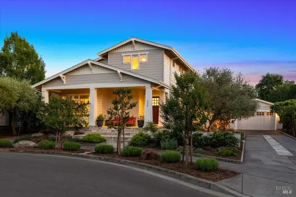 416 San Lorenzo Court, Sonoma, CA 95476