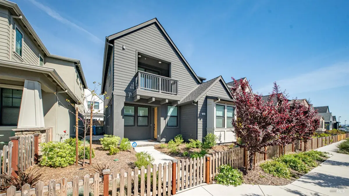 1586 Waterside Lane, Rohnert Park, CA 94928 - #1