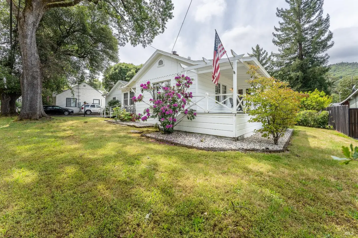 204 N Barnes Street, Ukiah, CA 95482 - #1