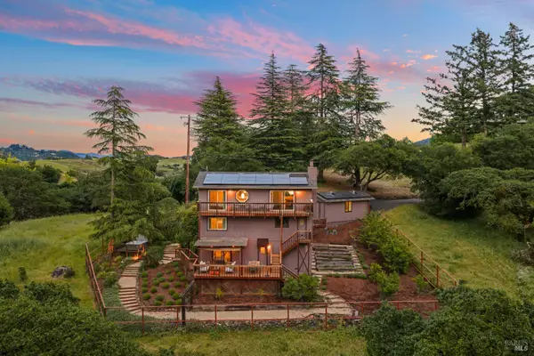 4733 Hidden Oaks Road, Santa Rosa, CA 95404