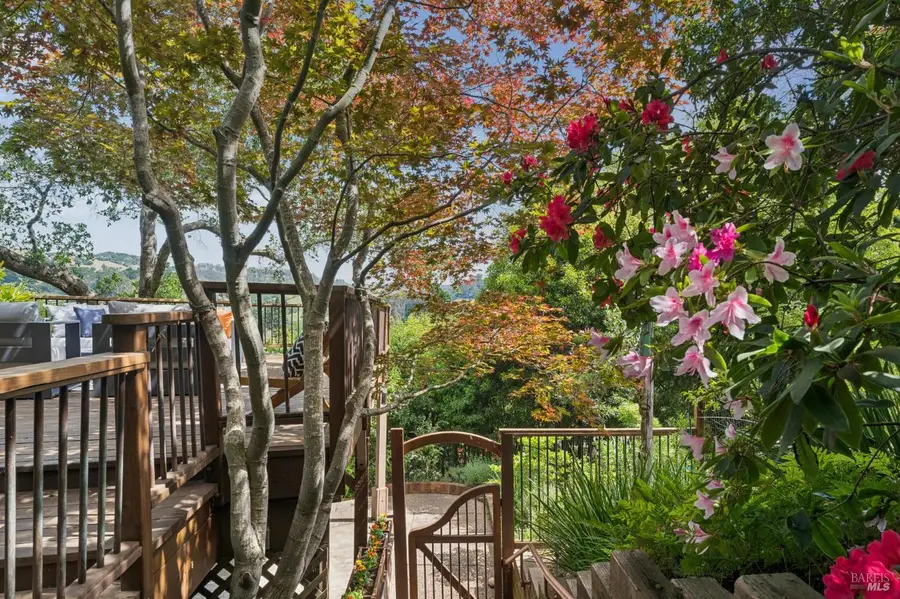 48 Foothill Road, San Anselmo, CA 94960 - #3