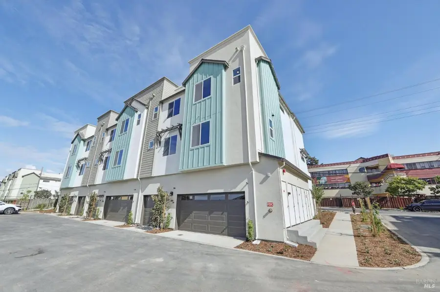 5222 Blossom Circle, Richmond, CA 94804 - #3