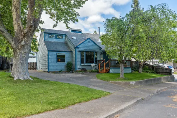 290 Mendocino Drive, Ukiah, CA 95482