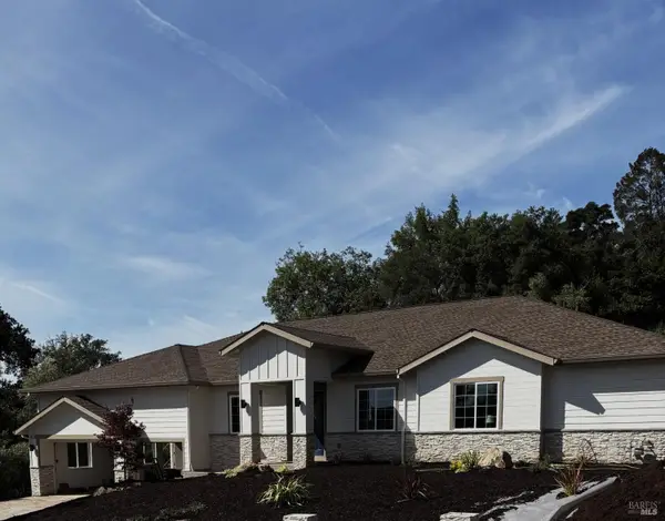 3817 Moss Hollow Court, Santa Rosa, CA 95404