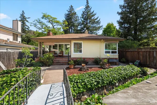 3306 Jordan Road, Oakland, CA 94602