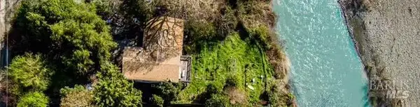 350 Riverview Road, Garberville, CA 95542