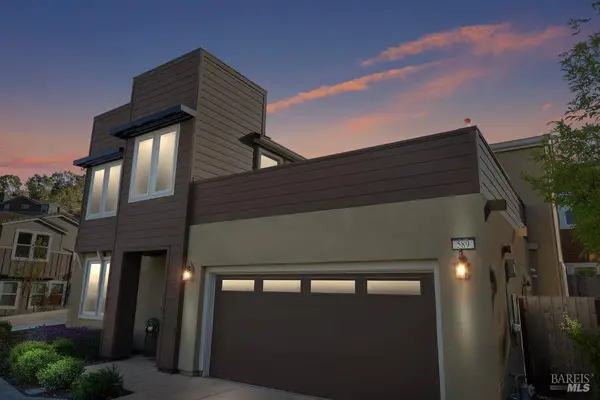 589 Sapphire Street, Petaluma, CA 94952