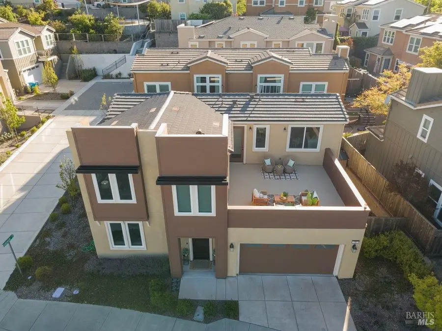 589 Sapphire Street, Petaluma, CA 94952 - #3