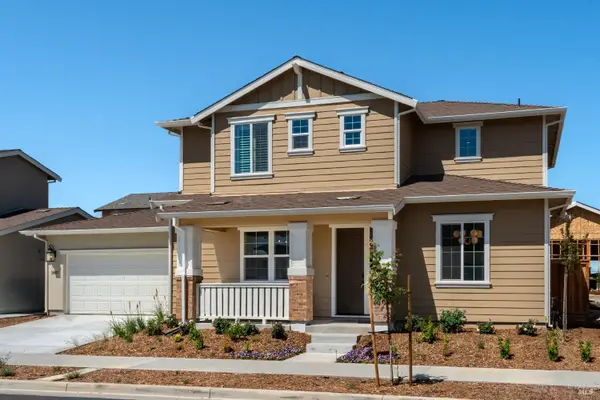 2534 Courtney Avenue, Santa Rosa, CA 95403