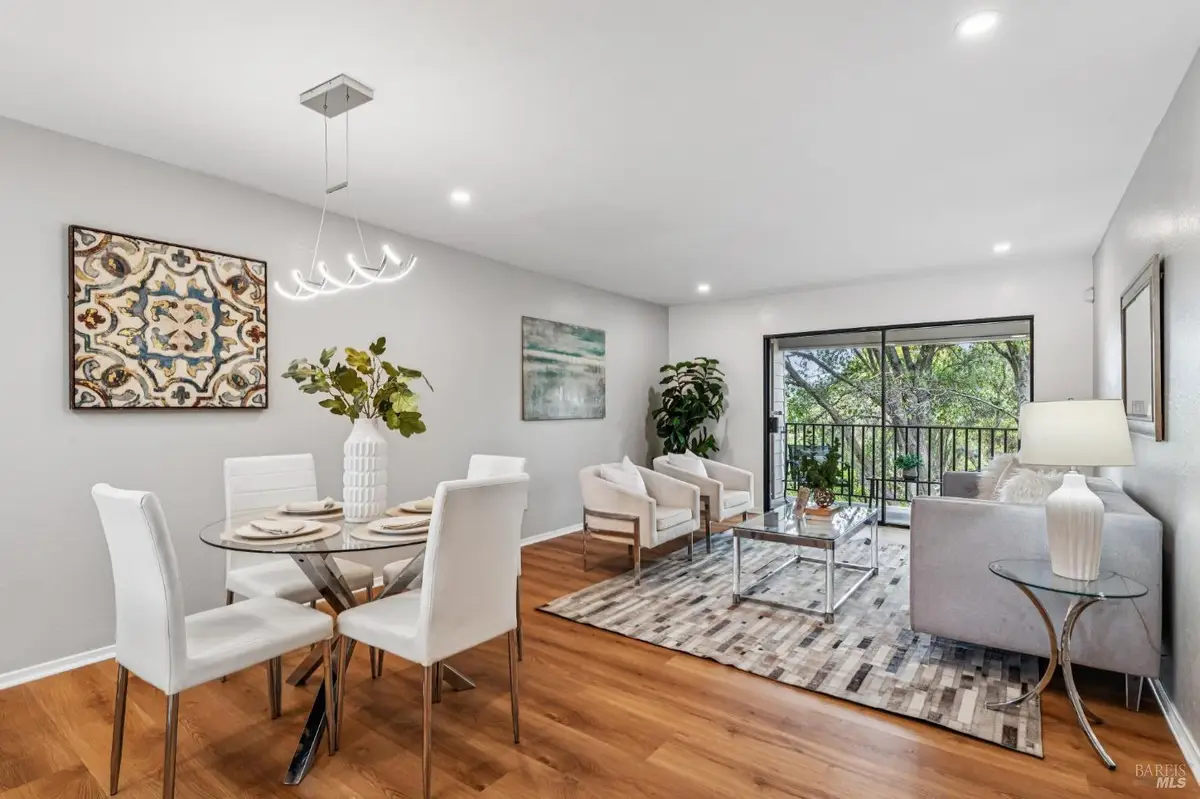 827 Via Casitas, Greenbrae, CA 94904 - #1