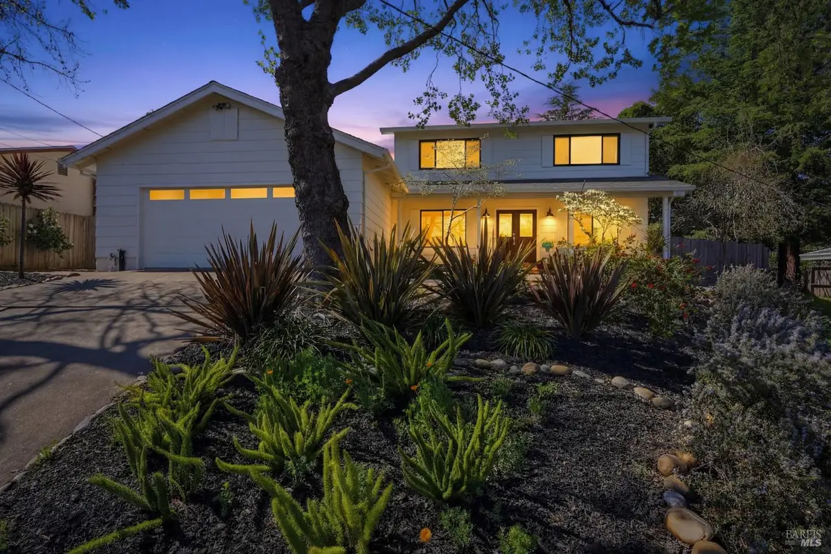 727 Cindy Lane, Petaluma, CA 94952 - #1