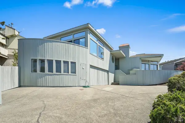 141 Cypress Loop, Bodega Bay, CA 94923
